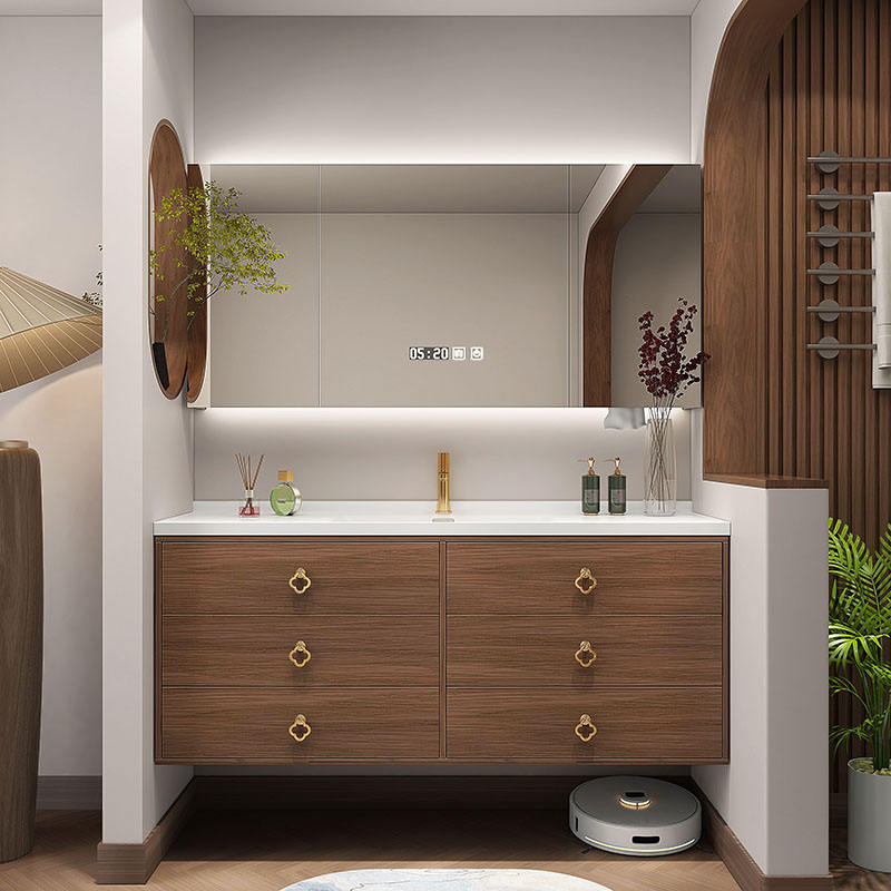 สีน้ำตาล