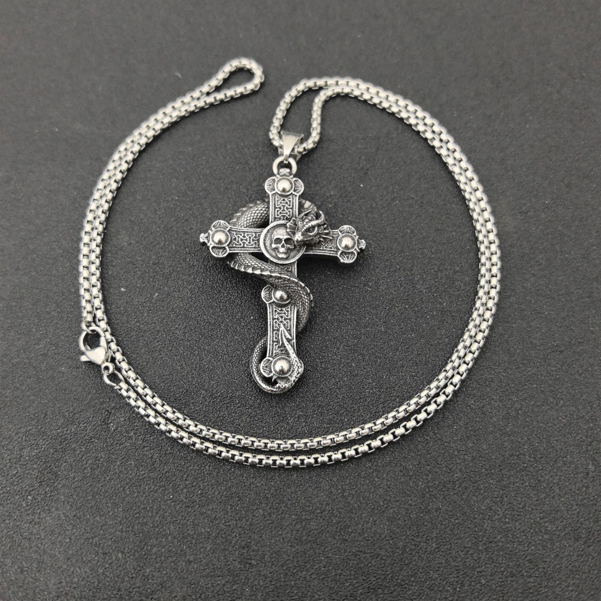 Argent avec chaîne