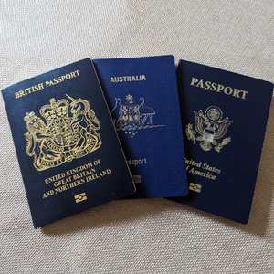 Passaporto Personalizzato per Campeggio Estivo, Libro Passaporto Personalizzabile per Bambini, Vendita all'Ingrosso - Product Image 1