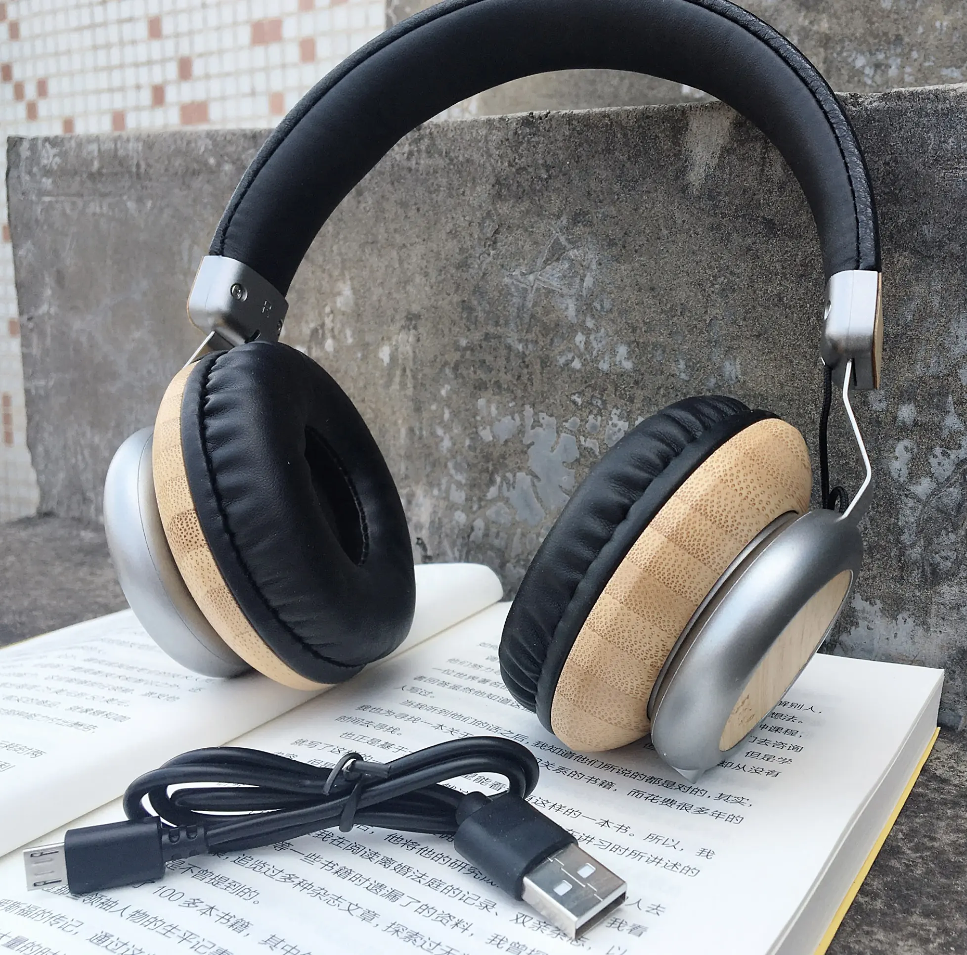 2024 Best Selling Products Wholesale Customized Wooden Portable Wireless Wooden Headset