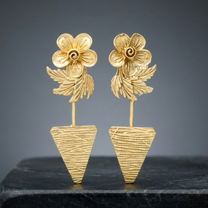 Juego de pendientes de diseño único de diseño clásico hermoso chapado en oro con pendientes colgantes de maceta - Product Image 2