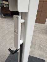 Payung Taman Cantilever Desain Modern Aluminium Furnitur Luar Ruangan Tahan Air Payung Patio