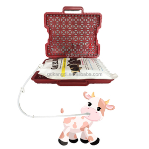Bolsa de Alimentación de Calostro de 2.5L y 4L con Válvula de Tubo de Leche, Bolsa de Almacenamiento de Grado Alimenticio para Terneros, Suministros de Empaque de Leche y Agua para Granjas Lecheras - Product Image 3