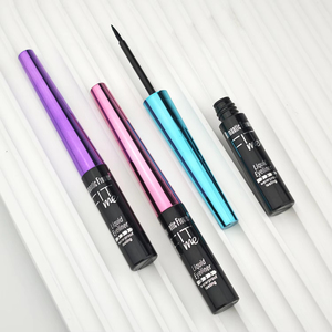 Delineador Líquido Romántico con Diseño Floral, Fórmula Mineral Natural, Resistente al Agua, Secado Rápido, Larga Duración, a Prueba de Manchas, Maquillaje para Ojos, Marca Privada - Product Image 4