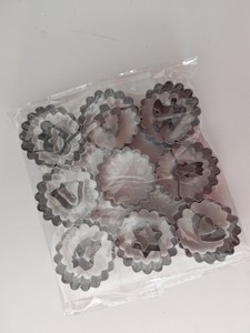 <span class=keywords><strong>Emporte</strong></span>-pièces en acier inoxydable Fondant de Pâques <span class=keywords><strong>Confiture</strong></span> creuse Forme irrégulière <span class=keywords><strong>Emporte</strong></span>-pièce Moule à biscuits Noël Ensemble de 9 pièces en stock - Product Image 3