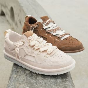 รองเท้าลำลองแบบผูกเชือก ดีไซน์หรูหรา สวมใส่สบาย สำหรับผู้ชายและผู้หญิง คอลเลคชั่นใหม่ ต้นฤดูใบไม้ผลิ 2026 - Product Image 1