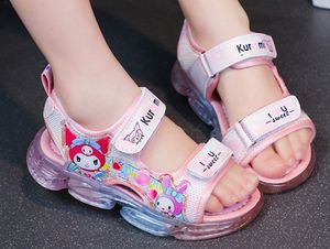 Été 2025 Nouveau Style Chaussures de plage polyvalentes pour filles, Sandales de dessin animé éclairées par LED, antidérapantes et résistantes à l'usure Grossiste - Product Image 6