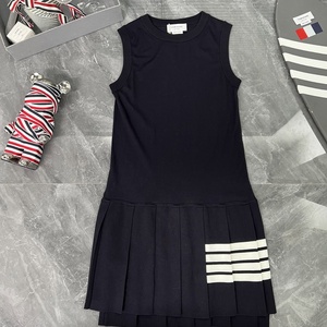 Vestido Midi de Verano para Mujer, Cuello Redondo, Tejido de Algodón, Diseño Geométrico Plisado, Clásico, Casual, Sin Mangas, con Cuatro Rayas - Product Image 4