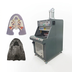 Máquina de prensado en frío de estación única para fabricación de calzado, <span class=keywords><strong>prensa</strong></span> de laminación sin costuras 4D para parte superior, máquina de prensado de placas de EVA - Product Image 1