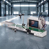 Machine de remplissage de liquides en continu à commande numérique avec pompe à diaphragme électrique automatique, capteur, moteur et PLC pour la vente en gros en ligne