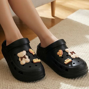 Sandales plates souples pour femmes, style été, tendance, pour l'extérieur, avec trous, rehaussantes, chaussures et pantoufles pour femmes - Product Image 1