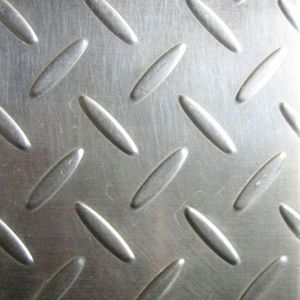 Tôles d'<span class=keywords><strong>aluminium</strong></span> pour impression métallique, tôles de porte à motifs, gravure sur <span class=keywords><strong>aluminium</strong></span>, impression double gaufrage pour impression sur tôles ondulées striées - Product Image 1