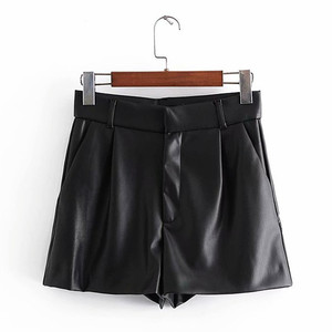 Pantaloncini in pelle PU nuove donne di moda Sexy eleganti pantaloni corti a vita alta estate primavera tasca femminile pantaloncini in PU - Product Image 6