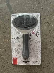 แปรงกรูมมิ่งสัตว์เลี้ยงแบบทำความสะอาดตัวเอง Hiphoppet ผู้ผลิตแบบ OEM & ODM สำหรับสุนัขและแมว ช่วยขจัดขนหลุดร่วงและขนพันกัน - Product Image 2