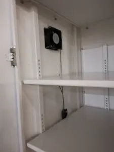 Armoire de batterie au lithium-plomb étanche avec boîtier de boîte de services de fabrication sur mesure