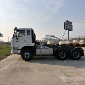 Camion tracteur Sinotruk HOWO NX 6X4 à double réservoir de carburant, 375 CV, 10 roues, poids lourd, qualité garantie, <span class=keywords><strong>achat</strong></span> de véhicule sans souci, prix bas - Product Image 4