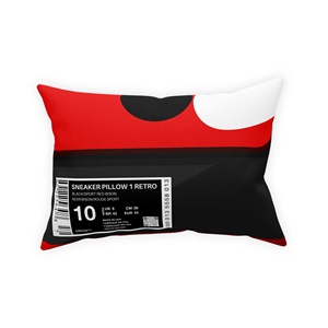 Taie d'oreiller personnalisée pour baskets Hypebeast Home Decor Coussins Boîte à chaussures Étiquette inspirée Housse de coussin pour baskets - Product Image 1
