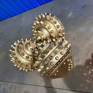 Punte Triconiche in Acciaio al Carbonio Forgiato Standard API 8-12 Pollici, Strumento di Perforazione Altamente Resistente all'Usura per Trivellazione di Petrolio e Acqua - Product Image 4