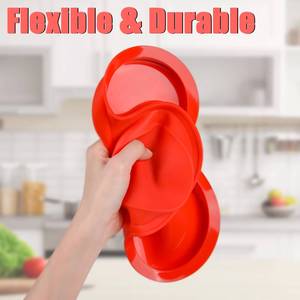 Moule à pâtisserie en silicone antiadhésif sans BPA, certifié LFGB, pour la fabrication de galettes de hamburger rondes à 3 cavités, fabriqué par MUYULINS. - Product Image 6