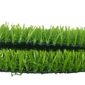 Gazon artificiel durable et naturel pour chiens, idéal pour les jardins et les pelouses extérieures, économise l'eau - Achetez du gazon artificiel pour chiens - Product Image 6