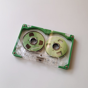 Casete de audio retro de 50 minutos con marco colorido, bobina abierta, tipo esqueleto, de alta resistencia, de doble cara, en blanco para grabación de música y mixtape. - Product Image 5