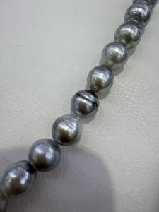 <span class=keywords><strong>Collana</strong></span> di <span class=keywords><strong>Perle</strong></span> <span class=keywords><strong>Barocche</strong></span> Tahitiane <span class=keywords><strong>Grigie</strong></span> d'Acqua Salata con Ottimo Lucentezza, alla Moda, per Uomo - Gioielli Fin Jewelry - Product Image 4