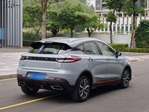 <span class=keywords><strong>Precio</strong></span> al por Mayor del SUV Geely Emgrand S <span class=keywords><strong>2022</strong></span>, Modelo 1.4T CVT <span class=keywords><strong>Cross</strong></span> Player, Elegante Auto de Gasolina para Jóvenes con Configuración Completa - Product Image 5