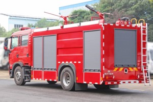 Camión de <span class=keywords><strong>Bomberos</strong></span> Haowo de 7 Toneladas con Combinación de Polvo Seco y Espuma: Económico y Confiable, con Opciones de Conducción a la Izquierda o Derecha - Product Image 6