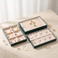 Boîte organisatrice de bijoux en cuir PU multicouche moderne rectangulaire verte pour femmes et filles - Cadeau pour la Saint-Valentin et le Nouvel An