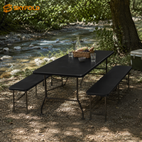 Table pliante portable noire de 6 pieds, table en plastique à haute capacité de charge pour le camping, les pique-niques et les fêtes