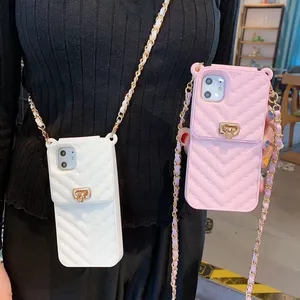 Unique Silicone CaseとCard HolderためiPhone 11Pro Xs Max 7 Plus Fashion Women Phone Cover Pink X 8p 6s XrとChain Girls