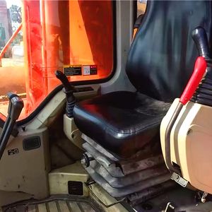 Mini-excavatrice sur chenilles Doosan DH225 d'occasion, modèle 2018, 96% neuve, puissance 110 kW, poids opérationnel 21500 kg, moteur Doosan DB58TIS, 1,28 m - Product Image 6