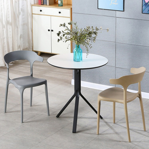 Chaises de <span class=keywords><strong>jardin</strong></span> portables en <span class=keywords><strong>plastique</strong></span> TUQ CHAIR avec dossiers pour l'extérieur, la salle à manger, le salon, les cafés et les patios – Vente en gros - Product Image 1