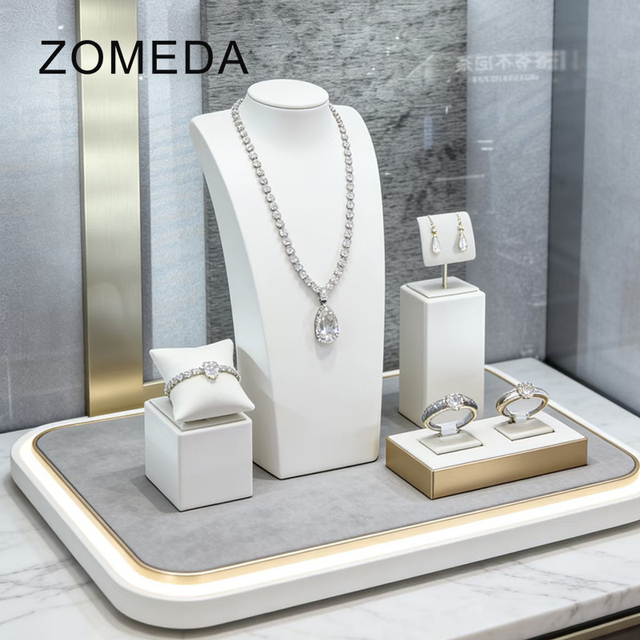 Custom Jewelry Display Set Props for Luxury Brand Counter Showcase Window Necklace Bust Ring Stand Earring Holder Tray Wholesale