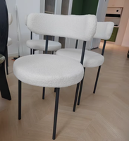 Ensemble Table et Chaises de Salle à Manger Luxe Léger Meubles de Restaurant Chaises d'Hôtel à Sac Souple Durables