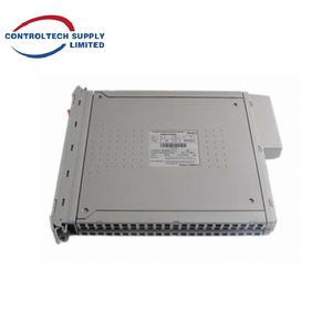 Module d'interface de communication d'automatisation en aluminium ICS Triplex T8121 fiable avec deux ports Ethernet et quatre ports série - Product Image 3