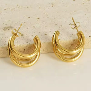 Pendientes de tuerca de acero inoxidable no tranish impermeables chapados en oro de 18 quilates a la moda para mujer, circón hipoalergénico de tres aniversarios - Product Image 4