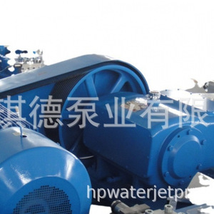 Pompe d'injection d'eau haute pression pour champ pétrolier Ruiqide 3P110 17 mètres cubes 21 MPa à entraînement électrique, corps en acier allié - Product Image 4