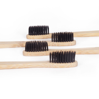 Brosse à dents biodégradable en bambou, manche 100% bois, poils en nylon, vente en gros, OEM, ODM, marque privée, pour un nettoyage doux des dents des bébés