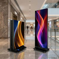 Display LED a Tre Pannelli Mobili a Colori Completi, Video Wall con Risoluzione 8K, Passo Pixel P2.5, Alta Luminosità per Interni ed Esterni