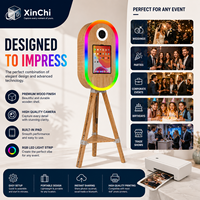 Photomaton ovale en bois élégant - 4 modes d'éclairage ambiant, support pour appareil photo, caméra HD et imprimante DNP - Station de selfie haut de gamme pour événements