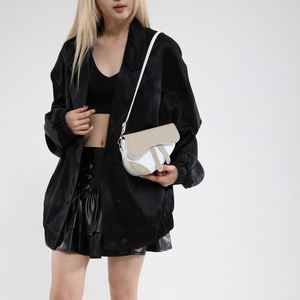 Hot Selling Newest Fashion Retro PU Leather Crossbody <b>Shoulder</b> Bag Shell Closure Single <b>Strap</b> Waterproof Elegant Women's - Product Image 6