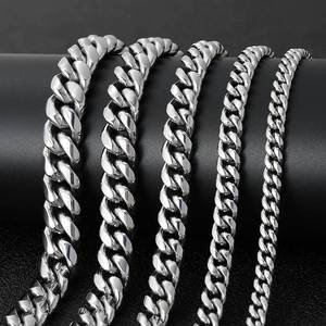 שרשרת קובנית מצופה זהב 14 קראט או 18 קראט לגברים, בסגנון היפ הופ, עשויה פלדת אל-חלד, בהתאמה אישית וסיטונאית. - Product Image 4