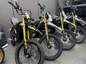 Potente Motocicleta Eléctrica Sur-Ron Ultra Bee de 27HP para Carreras Todoterreno Competitivas - Product Image 5