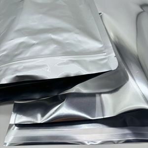 Custom Printed Matte Metallic Shipping Mailer <b>Bags</b> Waterproof <b>Silver</b> Foil Aluminum Mailing <b>Bags</b> with Own Logo Printed - Product Image 2
