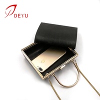 Tas Wanita Rangka Clutch Kotak 19*15 cm Desain Baru Klasik Trendi Profesional, Perlengkapan Tas Ramah Lingkungan Ringan Tahan Lama