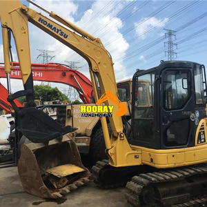 Mini-excavatrice d'occasion 2018 avec moteur Komatsu 4D88E-6, poids opérationnel de 5,5 tonnes, puissance de 28 kW aux Émirats arabes unis - Product Image 2