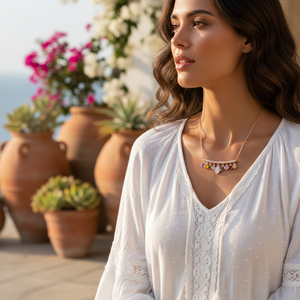 Collar con Colgante de Piedras Mixtas y Diseño Hamsa, Joyería Turca Hecha a Mano al por Mayor en Plata de Ley 925 - Product Image 3