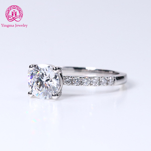 Luxuriöser 1,5 Karat D VVS2 Labor-Diamantring aus 14K/18K massivem <span class=keywords><strong>Weißgold</strong></span>, im Labor gezüchteter Diamant-Verlobungs- und Ehering mit IGI-Zertifikat - Product Image 4