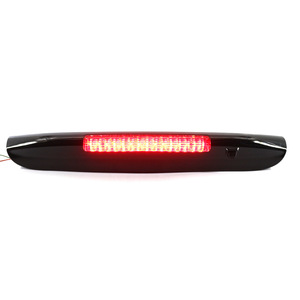 Luz de freno de montaje alto L319 LED para alerón trasero Land Rover Discovery 3 4 LR029623 - Product Image 4